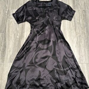 French Connection 100% Silk Dress Size 2